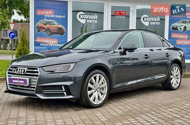 Седан Audi A4 2016 в Львове