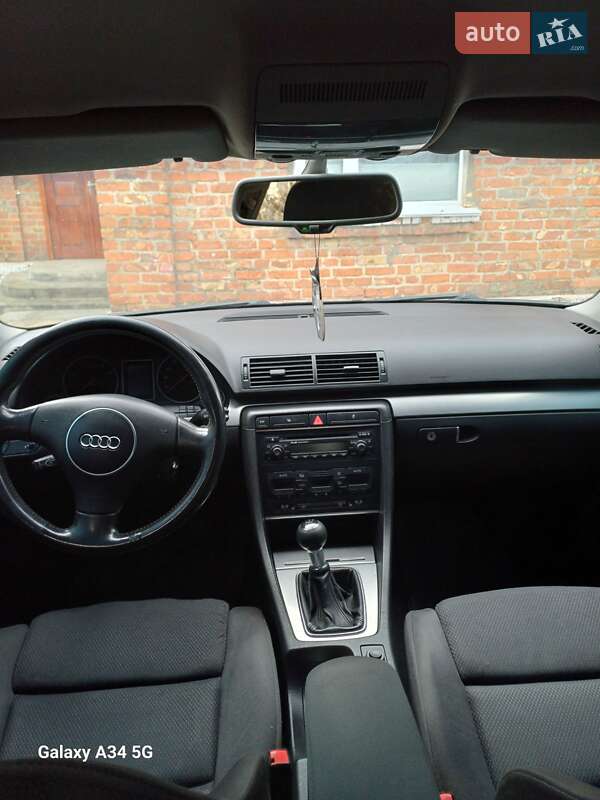 Седан Audi A4 2004 в Одессе