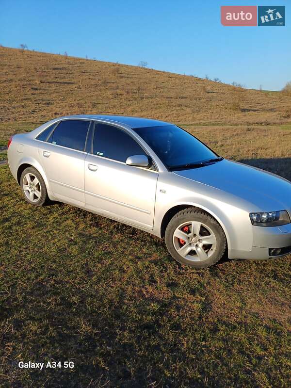 Седан Audi A4 2004 в Одессе