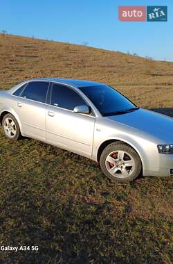 Седан Audi A4 2004 в 