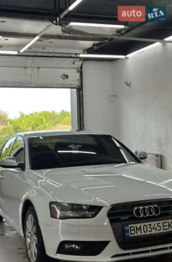 Седан Audi A4 2012 в 