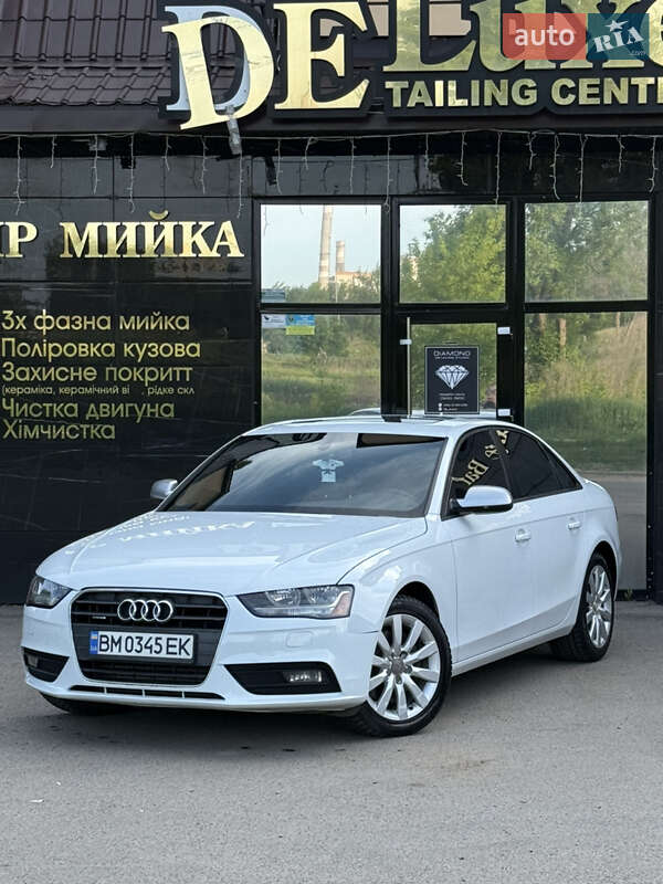 Седан Audi A4 2012 в Сумах