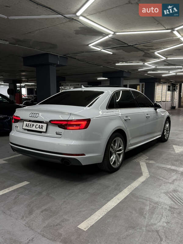 Седан Audi A4 2016 в Одессе