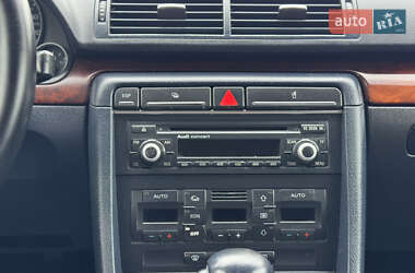 Седан Audi A4 2006 в 