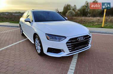 Седан Audi A4 2021 в 