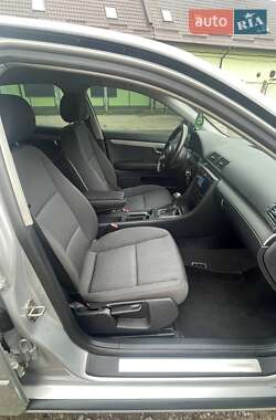 Седан Audi A4 2006 в 