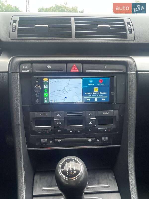 Седан Audi A4 2006 в Вараше