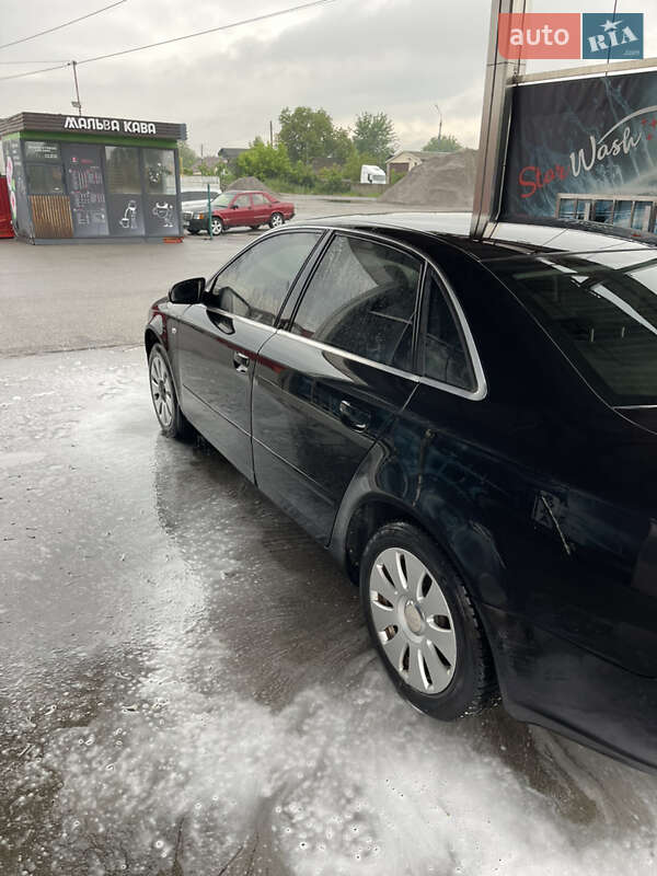 Седан Audi A4 2006 в Калиновке
