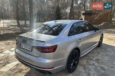 Седан Audi A4 2019 в 