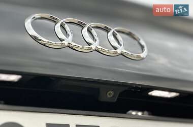 Седан Audi A4 2016 в 