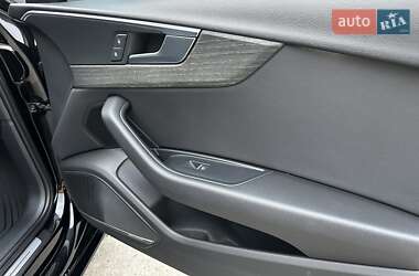 Седан Audi A4 2016 в 