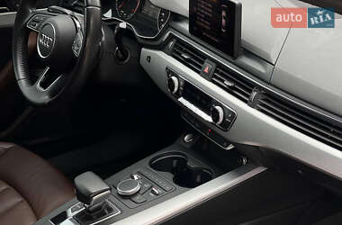 Седан Audi A4 2017 в 