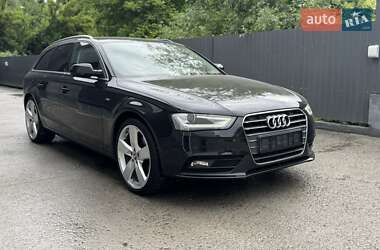 Универсал Audi A4 2012 в 