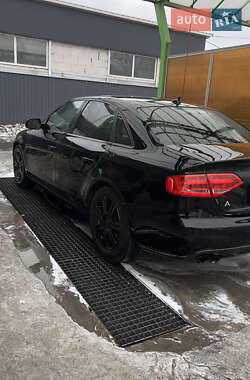 Седан Audi A4 2010 в 