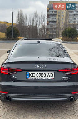 Седан Audi A4 2018 в 