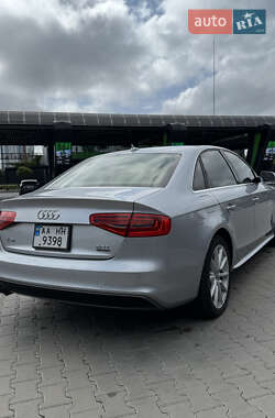 Седан Audi A4 2015 в 