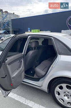 Седан Audi A4 2003 в 