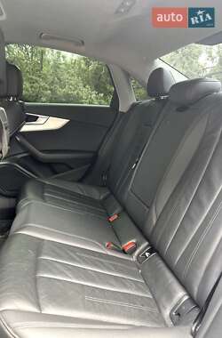 Седан Audi A4 2016 в 