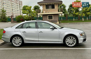 Седан Audi A4 2015 в 