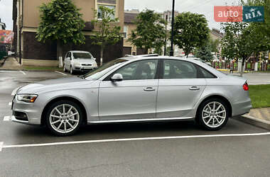 Седан Audi A4 2015 в 