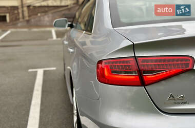 Седан Audi A4 2015 в 