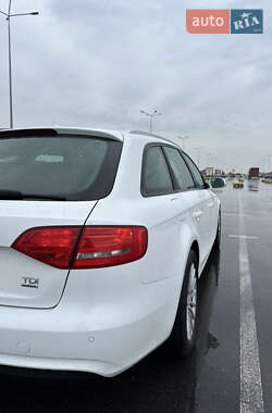 Универсал Audi A4 2014 в 