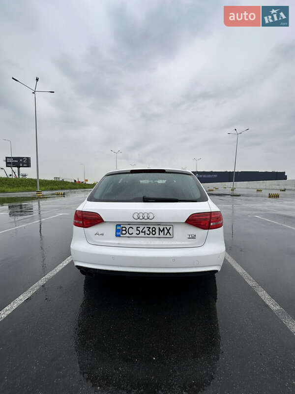 Универсал Audi A4 2014 в Львове