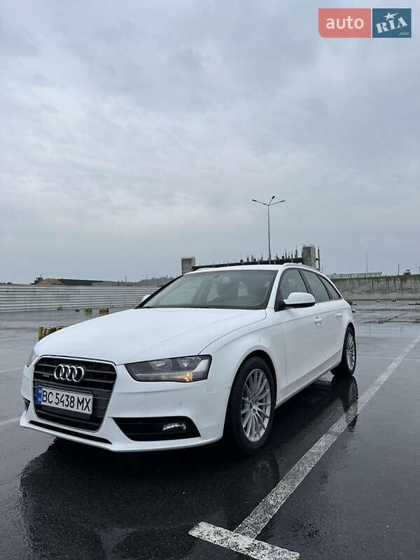 Универсал Audi A4 2014 в 