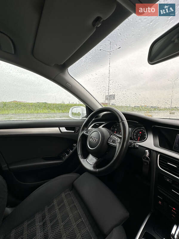 Универсал Audi A4 2014 в Львове