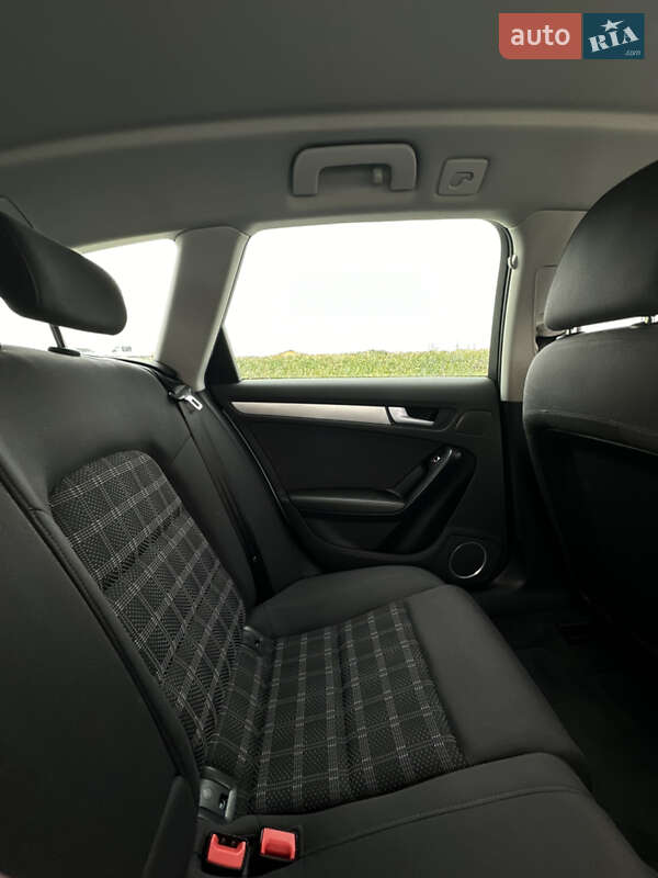 Универсал Audi A4 2014 в Львове