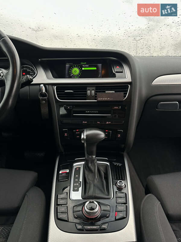 Универсал Audi A4 2014 в Львове