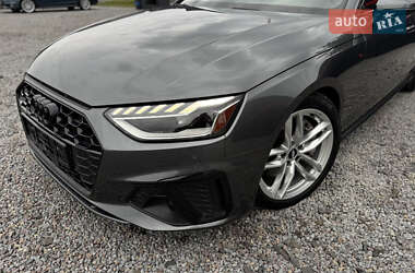 Седан Audi A4 2020 в 