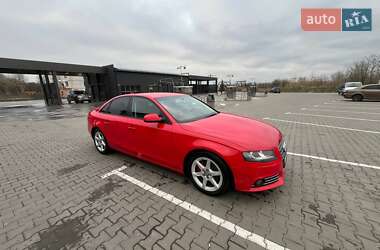 Седан Audi A4 2010 в Калиновке
