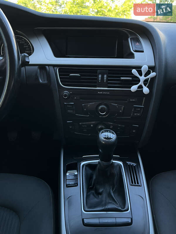 Универсал Audi A4 2009 в Староконстантинове