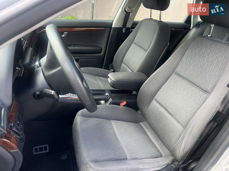 Седан Audi A4 2005 в Дунаевцах