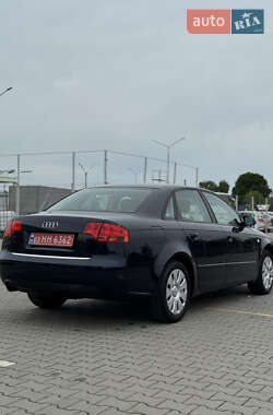 Седан Audi A4 2005 в 