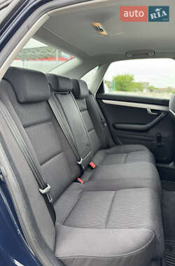 Седан Audi A4 2005 в 