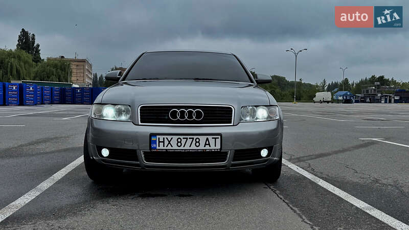 Седан Audi A4 2004 в Кам'янець-Подільському