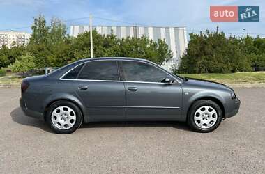 Седан Audi A4 2001 в 