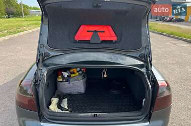 Седан Audi A4 2001 в 