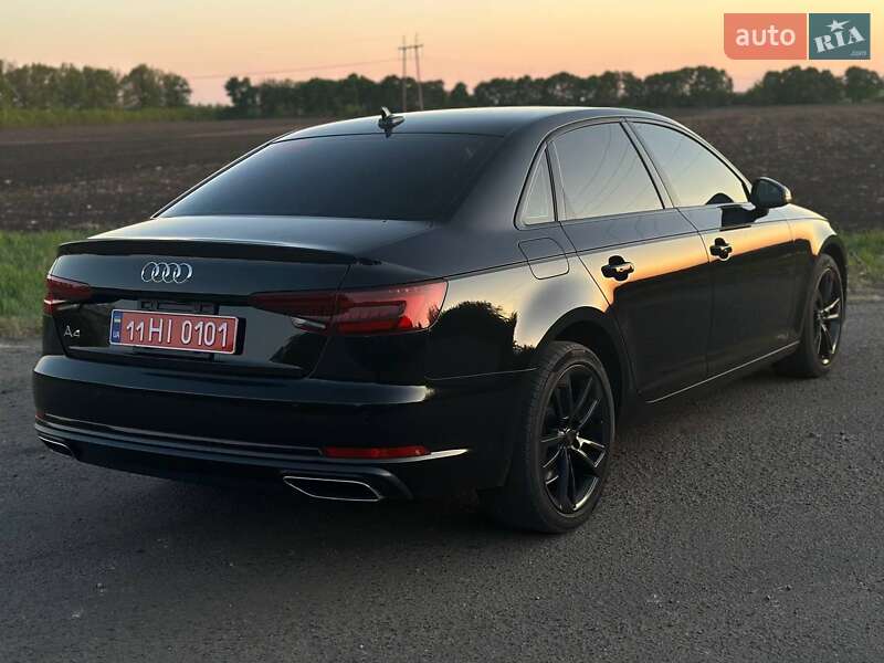 Седан Audi A4 2019 в Полтаві