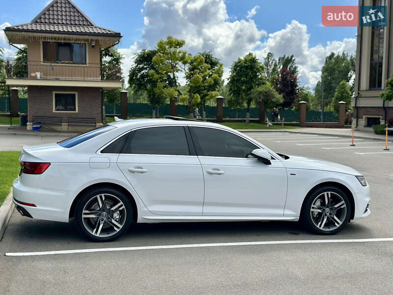 Седан Audi A4 2017 в Киеве