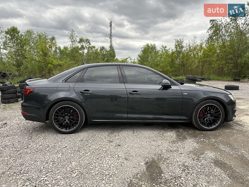 Седан Audi A4 2017 в Львове