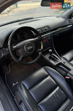 Універсал Audi A4 2004 в 