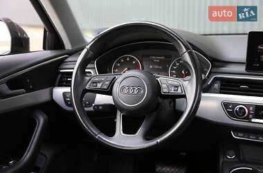 Седан Audi A4 2016 в 