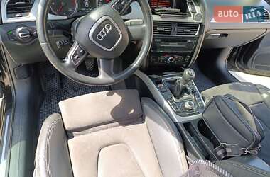 Седан Audi A4 2010 в 