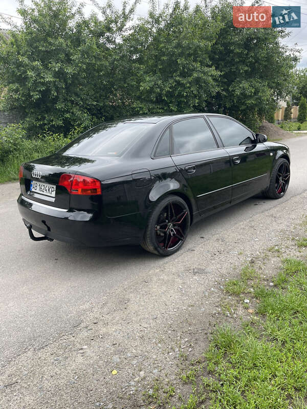 Седан Audi A4 2006 в Гнивани