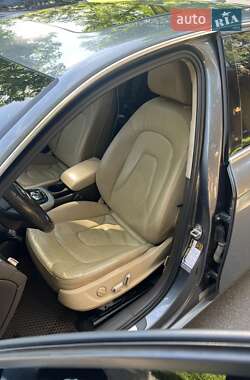 Седан Audi A4 2012 в Полтаве