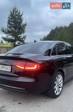 Седан Audi A4 2013 в 