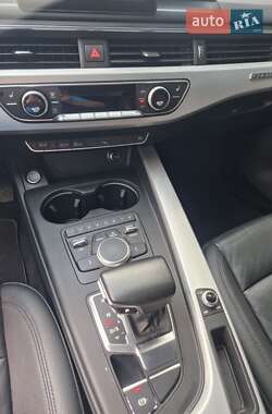 Седан Audi A4 2017 в 